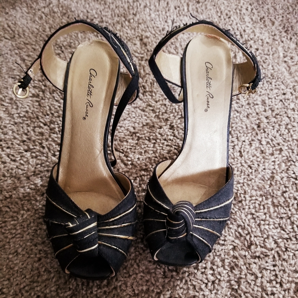 Charlotte Russe Pumps